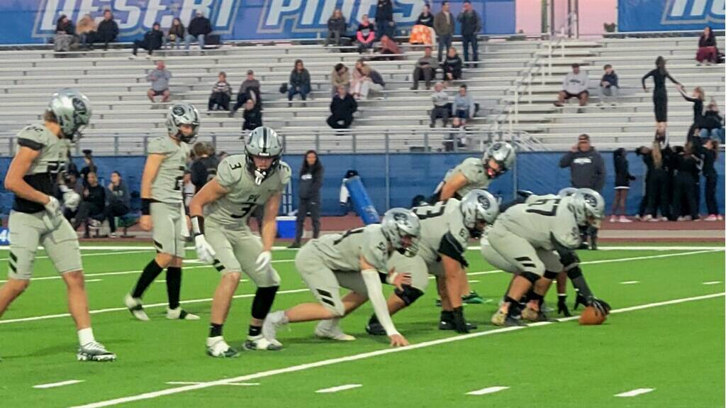 Palo Verde warms up before its playoff game at Desert Pines on Thursday, Oct. 27, 2022. (Damon ...