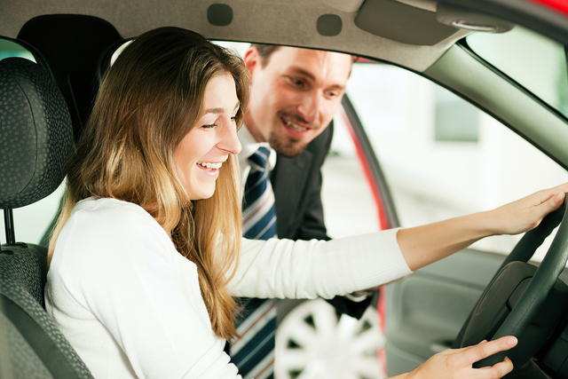 THINKSTOCK
When test driving a new car, get the salesperson to explain the infotainment system to you.