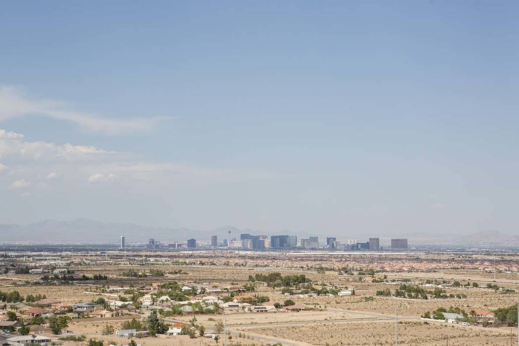 A view of the Las Vegas Strip from Exploration Peak Park. (Las Vegas Review-Journal)