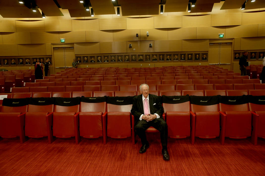 Former Mayor Oscar Goodman waits for his wife, Las Vegas Mayor Carolyn Goodman, to be sworn in ...