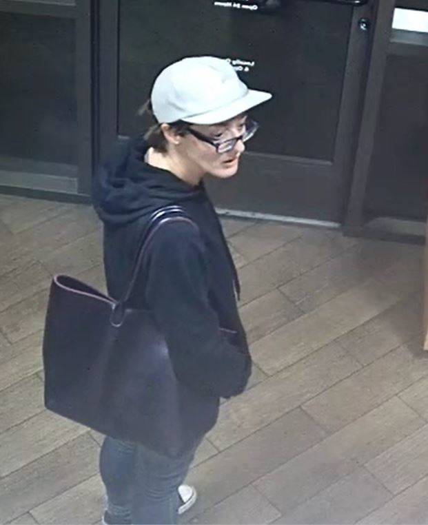 Robbery suspect (Metropolitan Police Department)