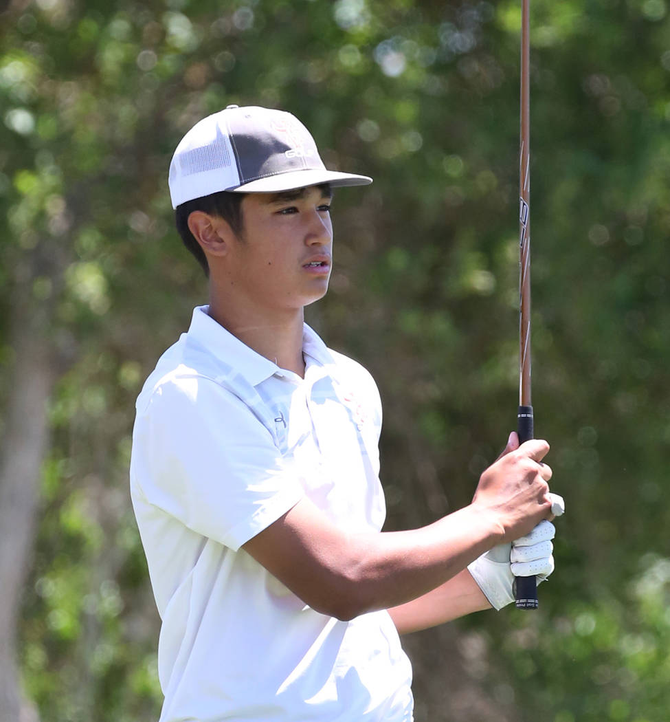 Arbor View High's Max Gowdey watches his drive during the Nevada State High School Regional Gol ...