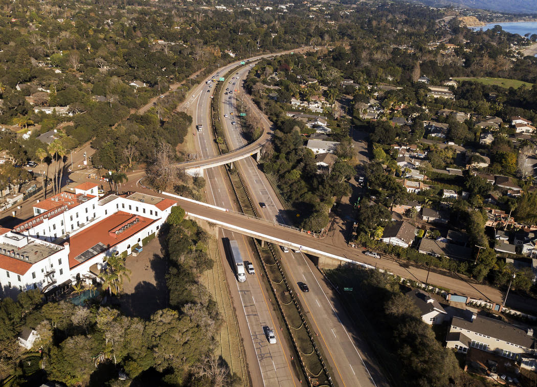 FILE - This Jan. 22, 2018 file photo from a news agency drone shows U.S. Highway 101 open to ve ...