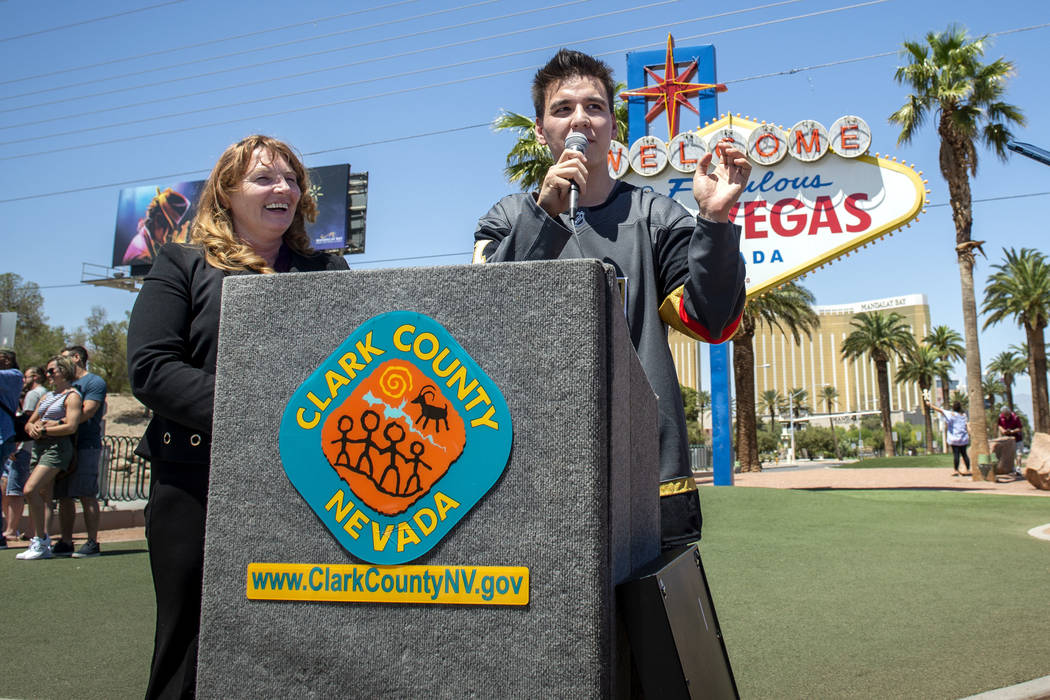 "Jeopardy!" sensation James Holzhauer, right answers questions from the media after b ...