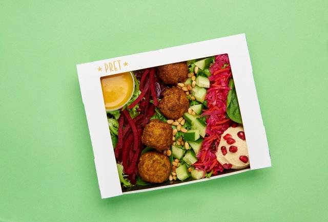 Vegan Mediterranean Mezze Salad. (Pret HMSHost)