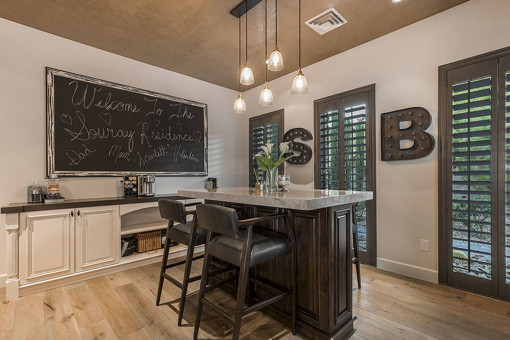 Breakfast nook. (Ivan Sher Group)