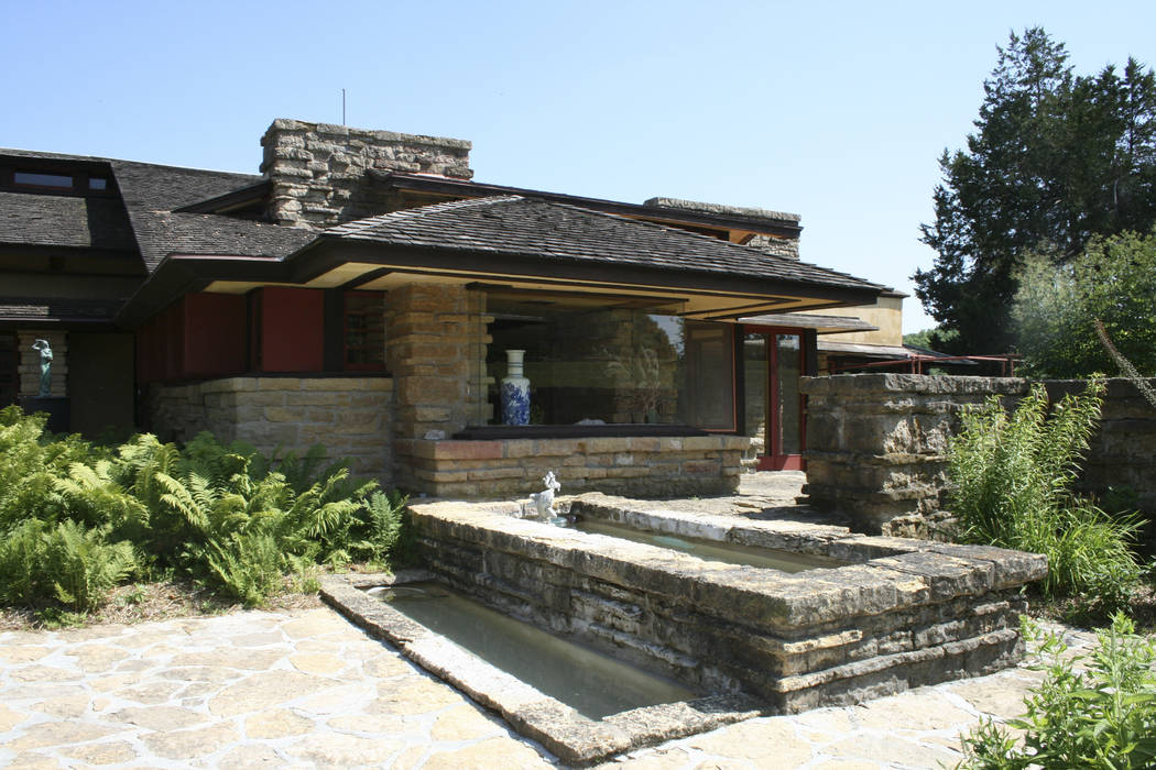 FILE - This July 5, 2008, file photo, shows the library at Frank Lloyd Wright's home, called Ta ...