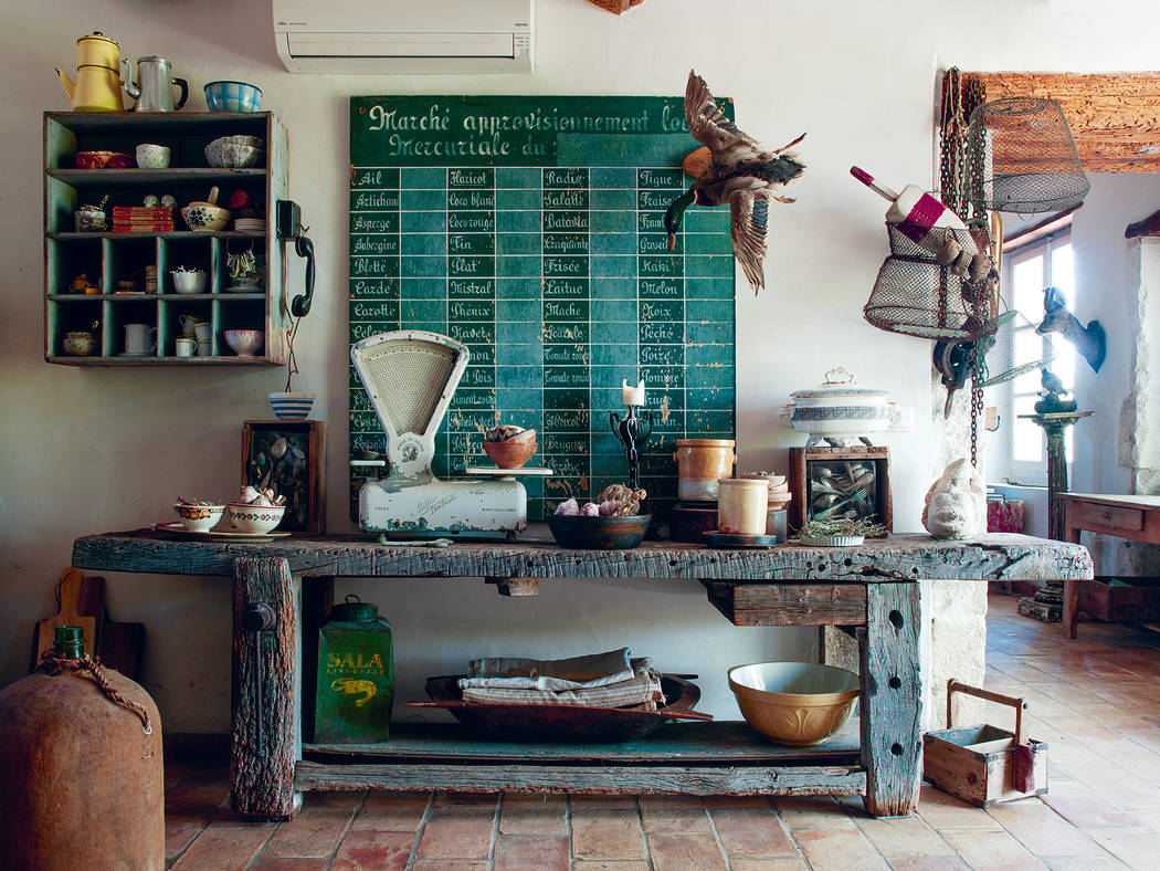 This Provencal farmhouse is located in the village of Noves, France. (Joanna Maclennan)