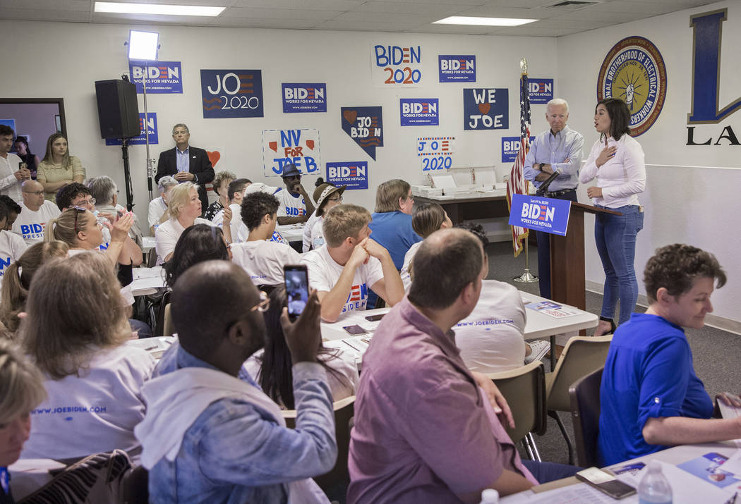 State Sen. Yvanna Cancela, D-Las Vegas, upper right, introduces Democratic presidential candida ...