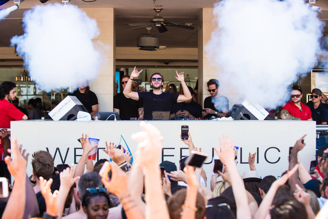 Zedd at Wet Republic (Mike Kirshbaum)