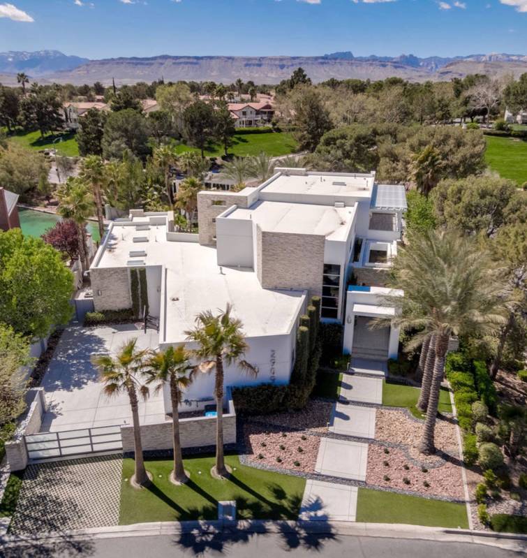 No. 10. -- 2902 Coast Line Court in the Lakes tied for 10th place at $3.5M. (Las Vegas Lifestyl ...