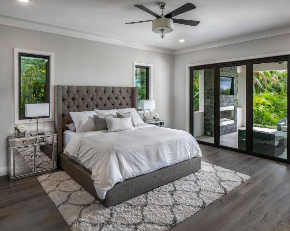 A great upholstered headboard brings texture and comfort to the bedroom. (Houzz)