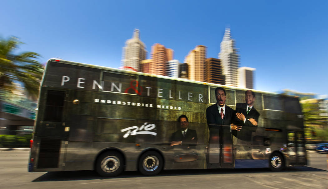 An RTC bus passes the New York-New York driving down the Strip on Tuesday, Aug. 13, 2019 in Las ...