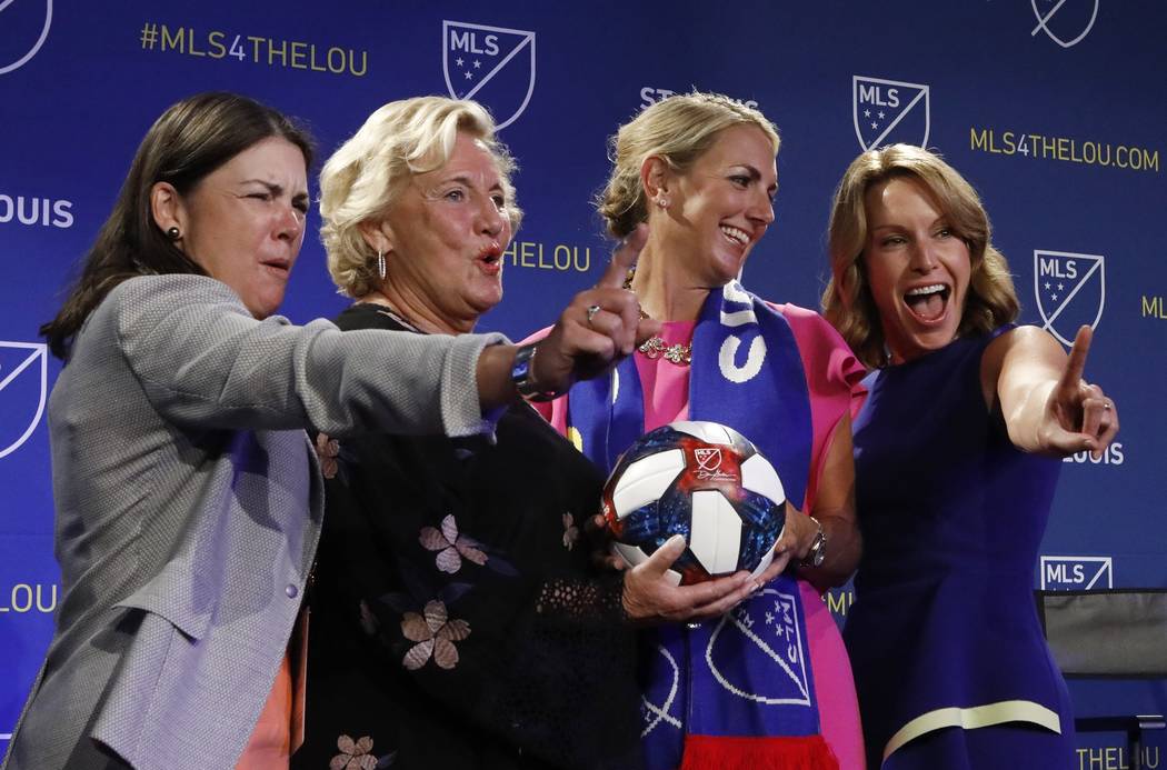 Patty Taylor, left to right, Jo Ann Taylor Kindle, Carolyn Kindle Betz, and Chrissy Taylor, the ...