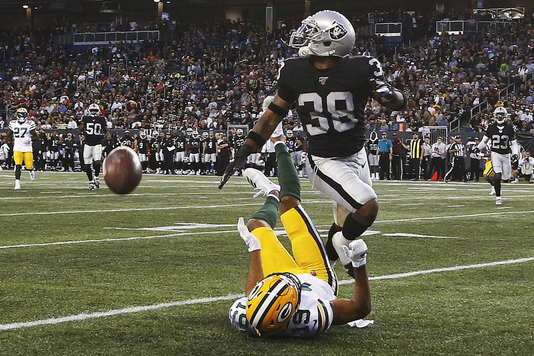 Green Bay Packers' Equanimeous St. Brown (19) misses the pass in the modified end zone as Oakla ...