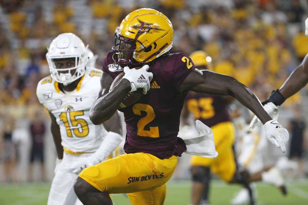 Arizona State wide receiver Brandon Aiyuk (2) runs with the ball after a reception against Kent ...