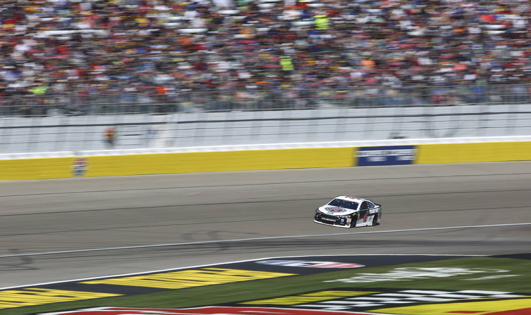 Kevin Harvick (4) competes during the Monster Energy NASCAR Cup Series Pennzoil 400 auto race a ...