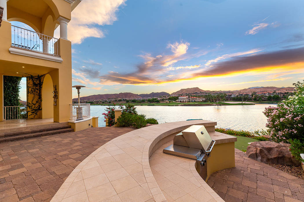 The outdoor kitchen. (Ivan Sher Group)