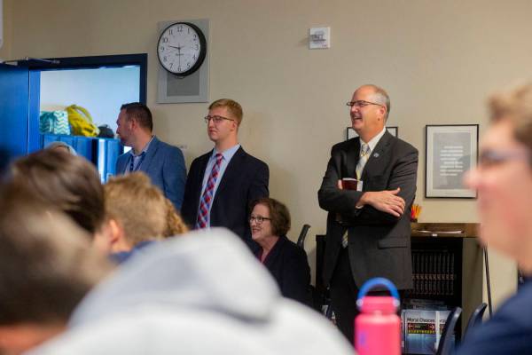 Assistant U.S. Secretary of Education Scott Stump, right, tours a classroom at Lake Mead Christ ...