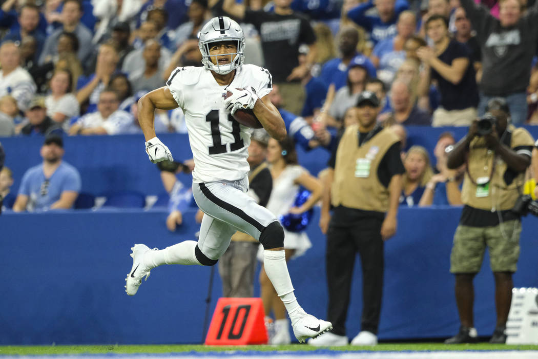 Oakland Raiders wide receiver Trevor Davis (11) runs in for a touchdown against the Indianapoli ...
