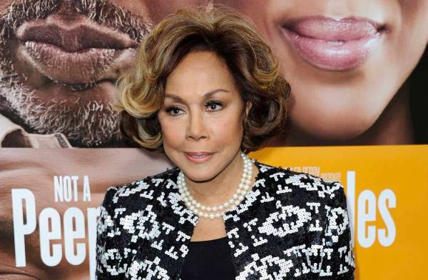 Diahann Carroll attends the world premiere of "Peeples" in Los Angeles, May 8, 2013. Carroll pa ...