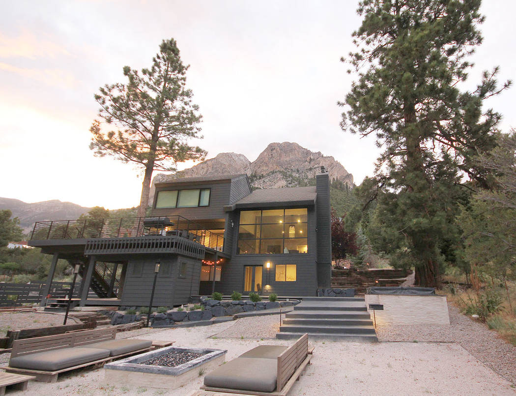 This modern cabin at Mount Charleston is at Echo View. (Mount Charleston Realty Inc.)