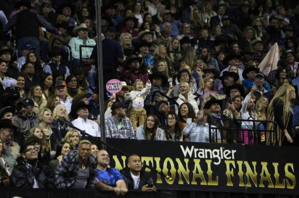 The Durfey family cheers on Tyson Durfey of Weatherford, Texas (14) before he competes in tie-d ...