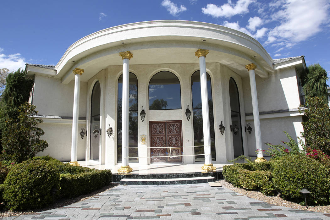 The front of Wayne Newton's former residence, Casa de Shenandoah, on Aug. 27, 2013, in Las Vega ...