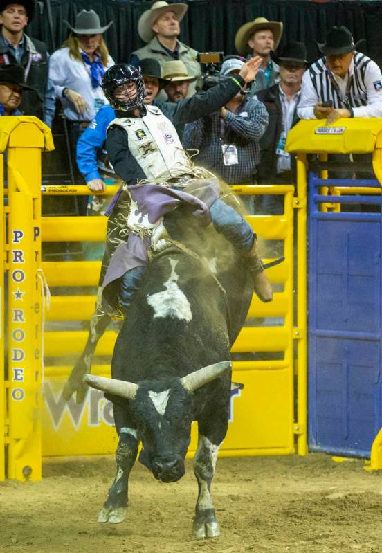 Koby Radley of Montpelier, LA., rides Spotted Demon to first place with a score of 92.0 during ...