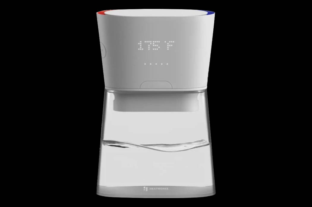 The Duo Carafe dispenses water of differing temperatures. (Duo Carafe)