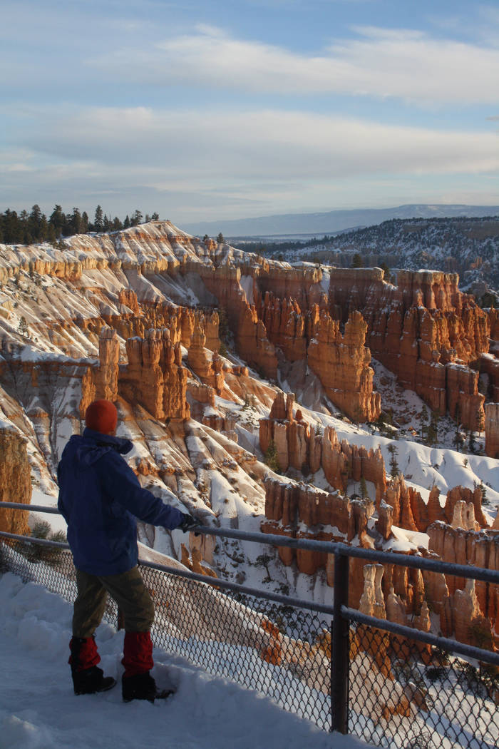 A visitor takes in the views of the hoodoo-filled amphitheater. (Deborah Wall/Las Vegas Review- ...