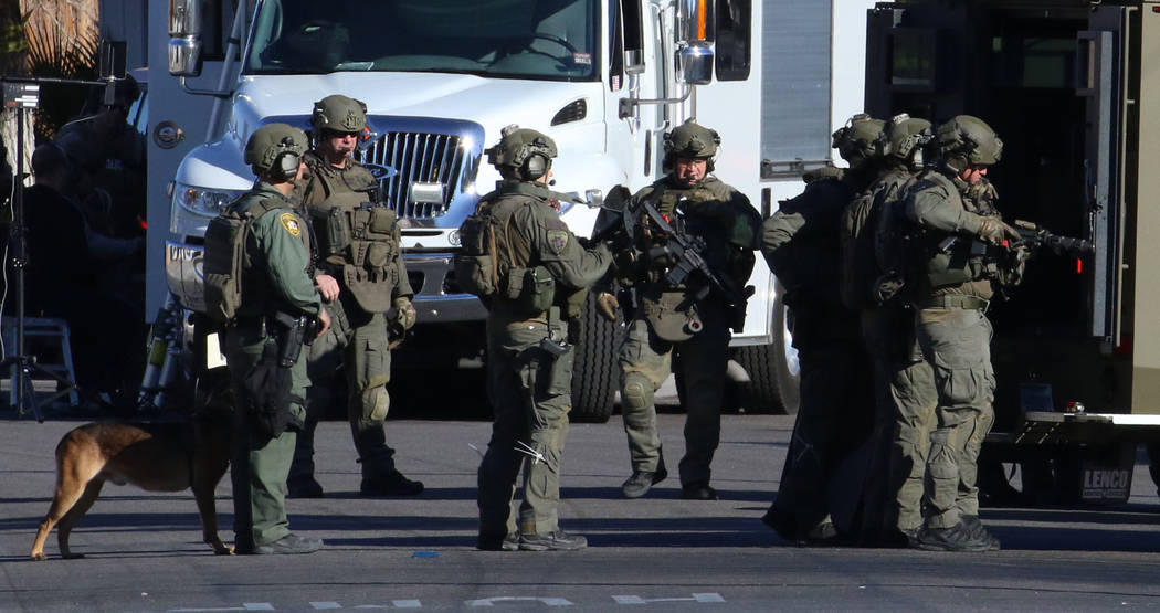 A Las Vegas SWAT team at the scene of a barricade situation near Washington Avenue and Valley V ...