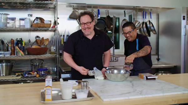 Jon Favreau and Roy Choi appear in a scene from "The Chef Show." (Netflix)