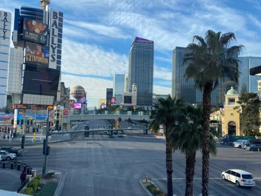 Traffic is minimal at Las Vegas Boulevard South and Flamingo Road about 8:15 a.m. Monday, March ...