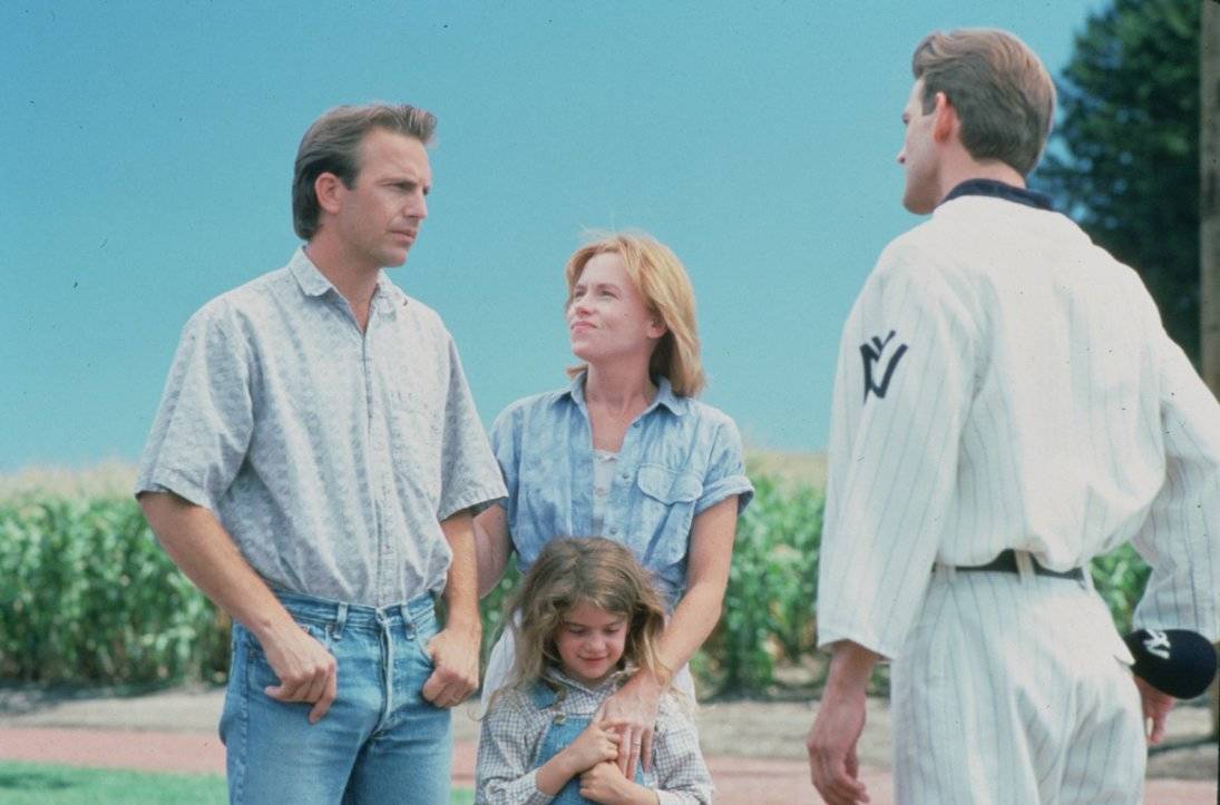 Kevin Costner, Gaby Hoffmann and Amy Madigan in Field of Dreams (Universal Pictures)