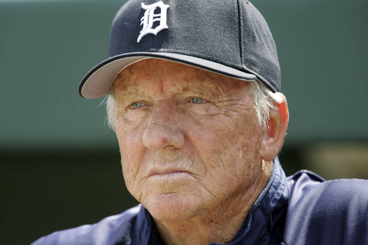 FILE - In this March 18, 2008, file photo, Detroit Tigers Hall of Famer Al Kaline watches a spr ...