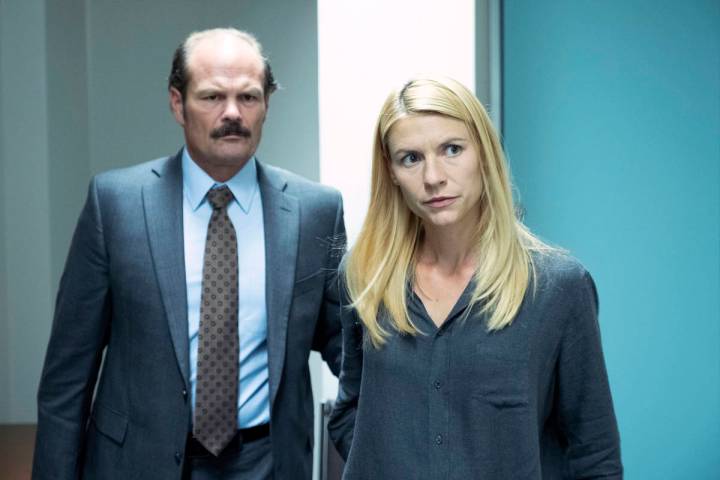 (L-R): Chris Bauer as Kevin Dance and Claire Danes as Carrie Mathison in HOMELAND, "The En ...