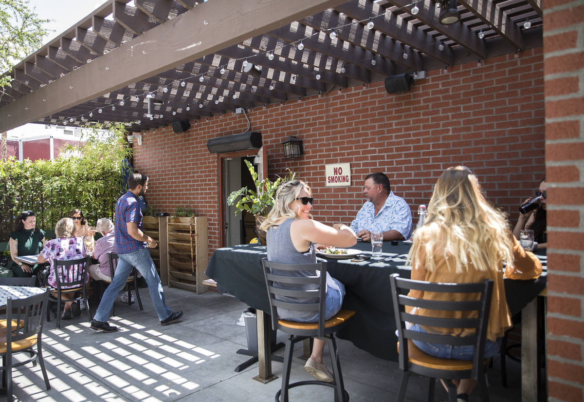 Guests enjoy brunch at 7th & Carson in Las Vegas, Sunday, May 10, 2020. Restaurants hosted ...