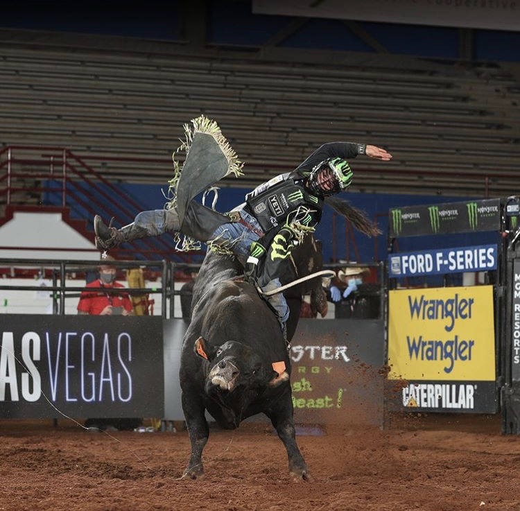 Even after injuring his ribs on the final day of the PBR’s three-weekend closed-to-fans stop ...