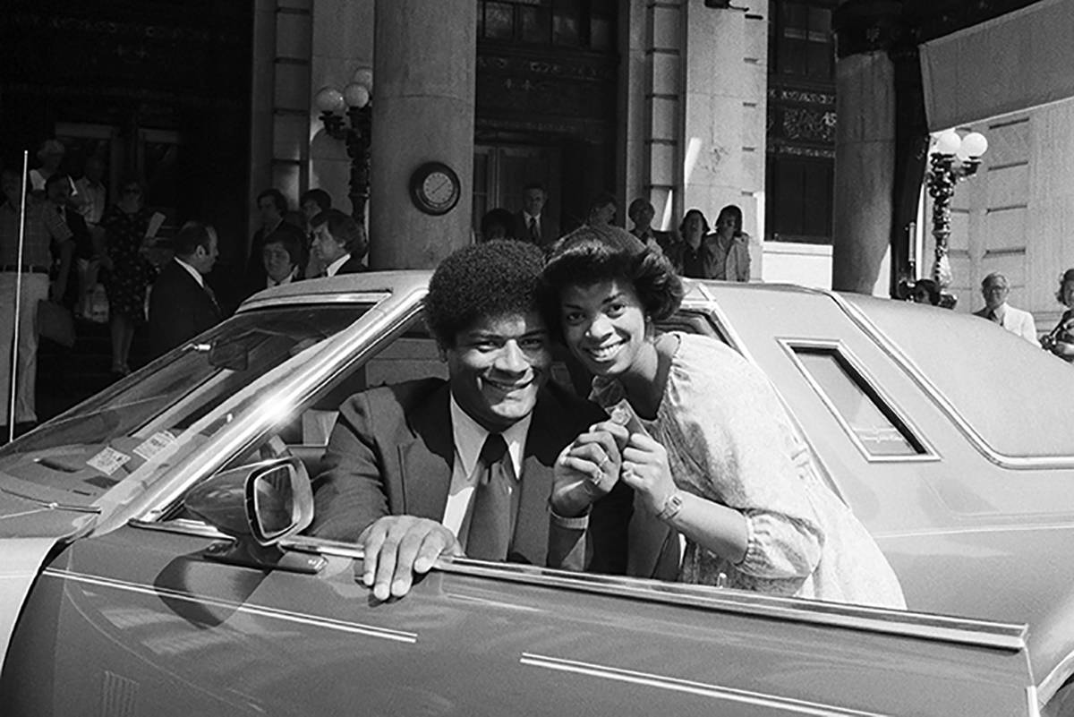 In this June 12, 1978, file photo, Wes Unseld and his wife Connie hold the keys to their new Th ...