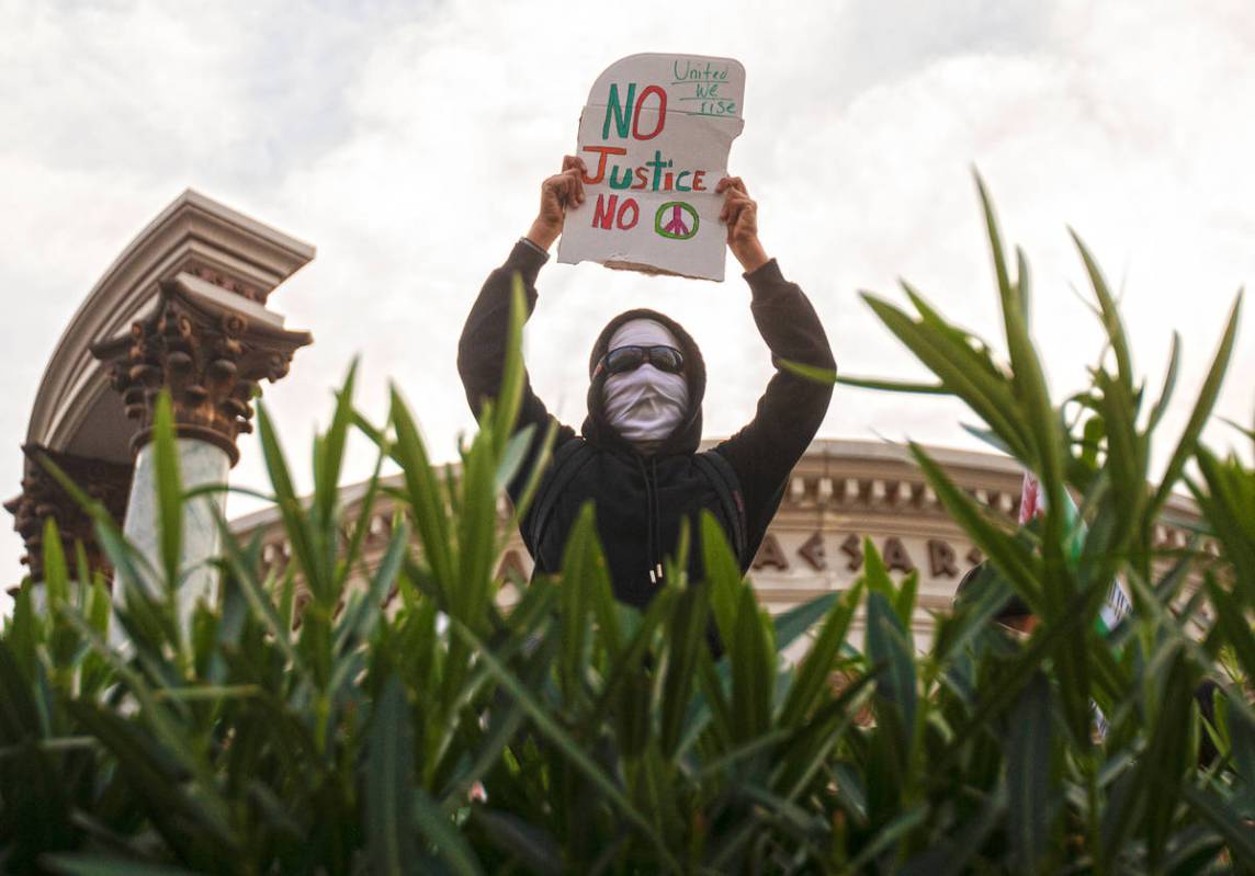 A large crowd protests on the Strip on Monday, June 1, 2020, in Las Vegas as riots continue thr ...