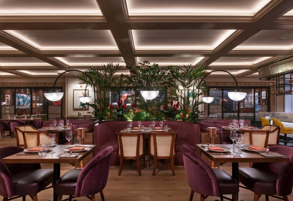 Main dining room at Bugsy & Meyer's at the Flamingo. (Caesars Entertainment)