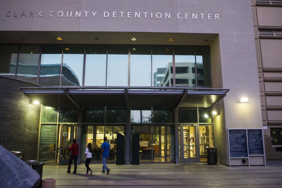 Clark County Detention Center in downtown Las Vegas. Chase Stevens/Las Vegas Review-Journal Fol ...