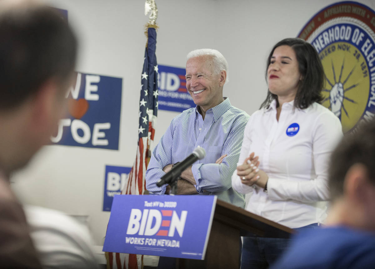 State Sen. Yvanna Cancela, D-Las Vegas, right, introduces Democratic presidential candidate for ...