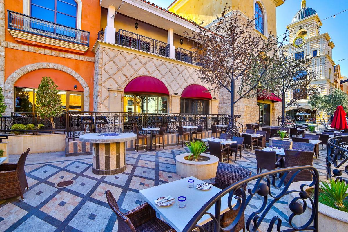 Patio-dining area at El Dorado Cantina at Tivoli Village. (Edison Graff/Stardust Fallout Media)