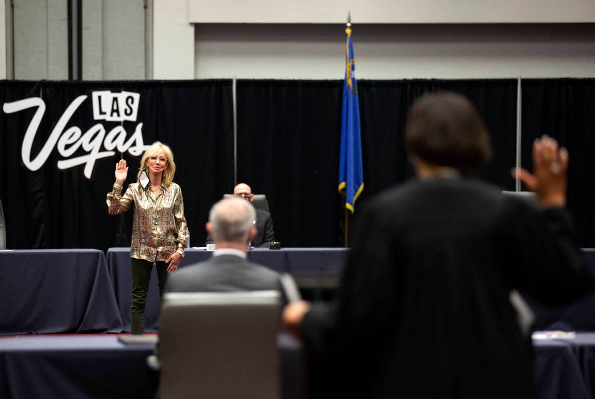 Jan Jones Blackhurst is sworn in as a board member during a Las Vegas Convention and Visitors A ...