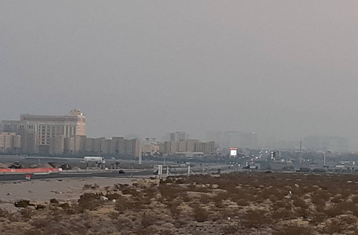 Clark County has issued a smoke and ozone advisory for Monday, Sept. 7, 2020, because of wildfi ...