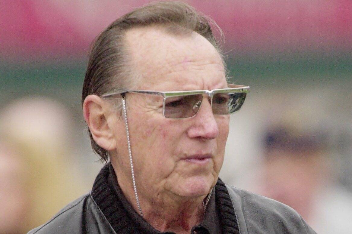 ** FILE ** Oakland Raiders owner Al Davis watches his team before their AFC divisional playoff ...