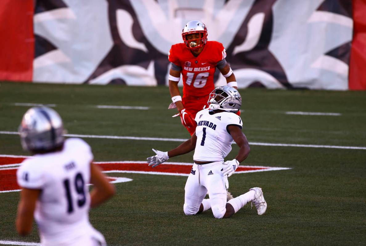 UNR Wolf Pack wide receiver Melquan Stovall (1) reacts after a pass was broken up by New Mexico ...