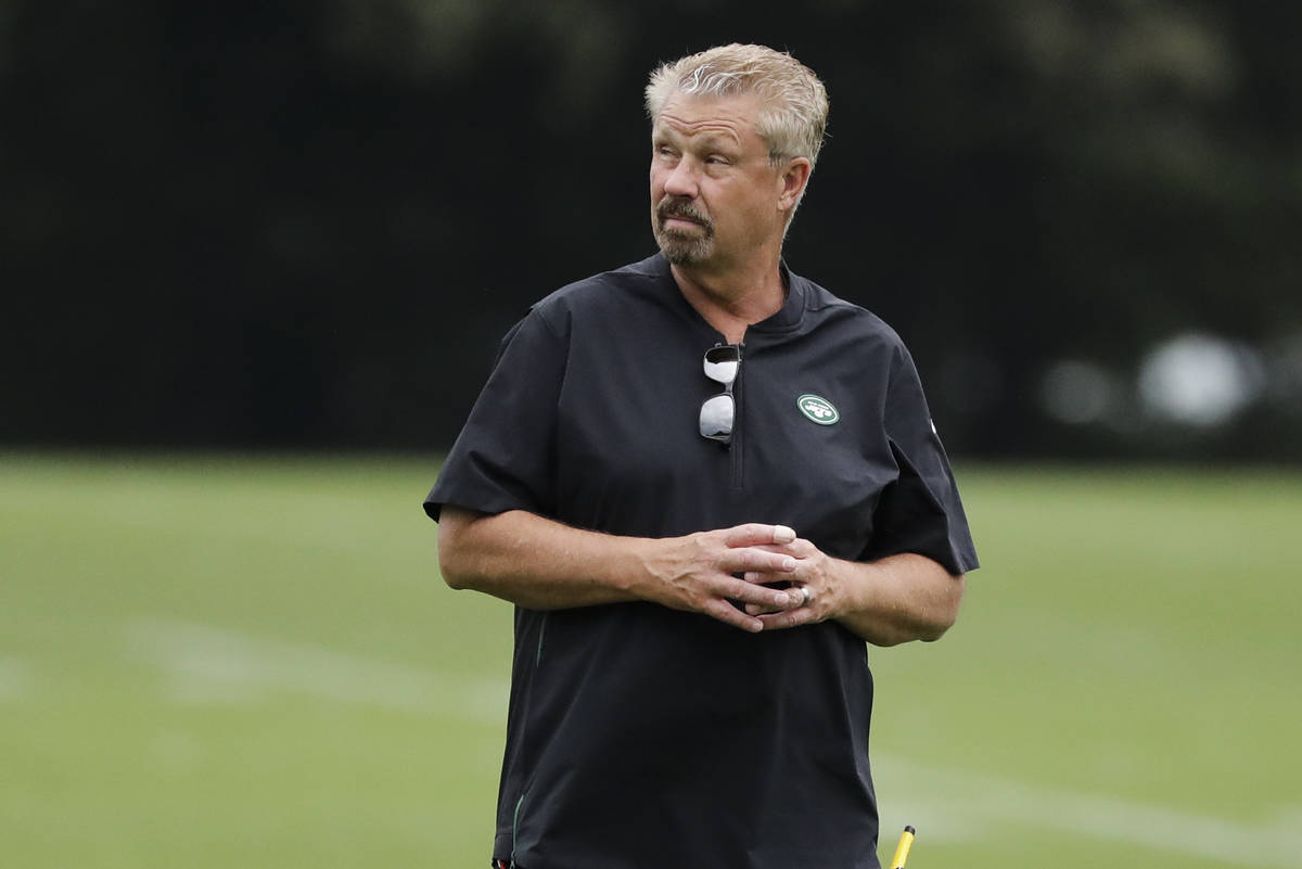 New York Jets defensive coordinator Gregg Williams watches as players take part in drills at th ...